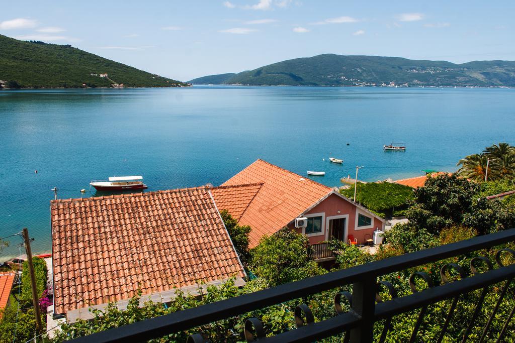 Villa Angelina Херцег-Нови Экстерьер фото