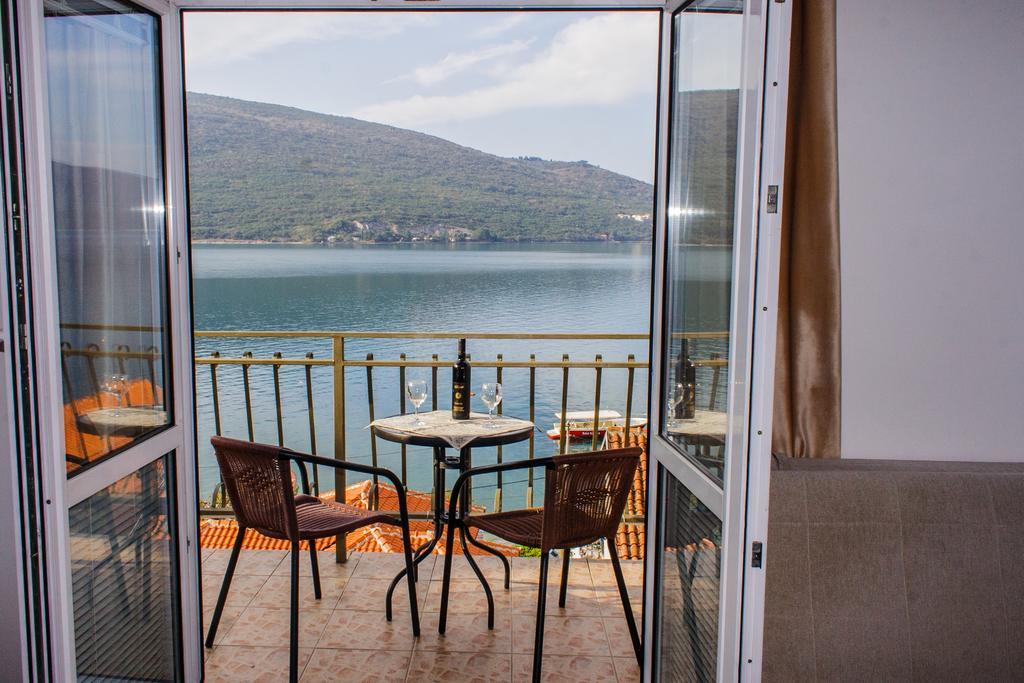 Villa Angelina Херцег-Нови Экстерьер фото